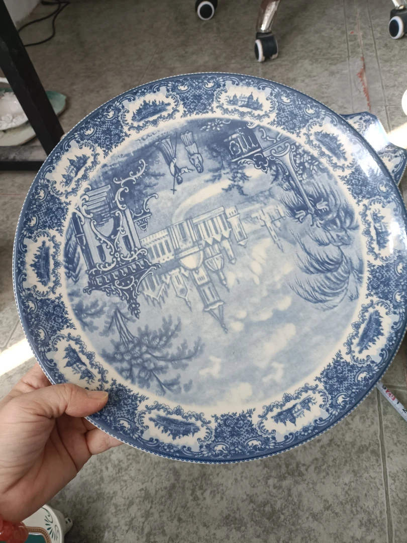 欧洲名画蓝色城堡中号盘子
