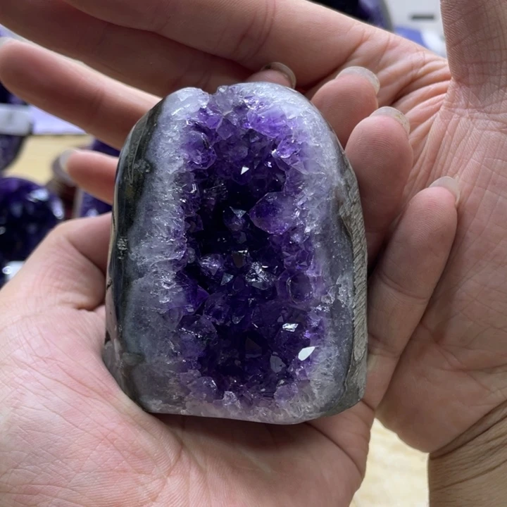 未镶嵌大型摆件（非配饰）紫晶