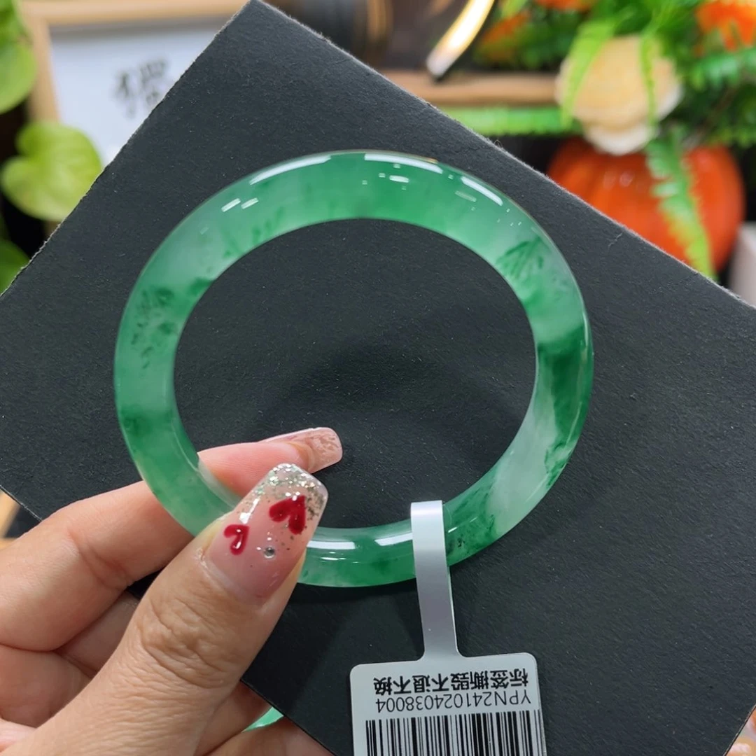 石英质玉手镯未镶嵌➕周周56.2