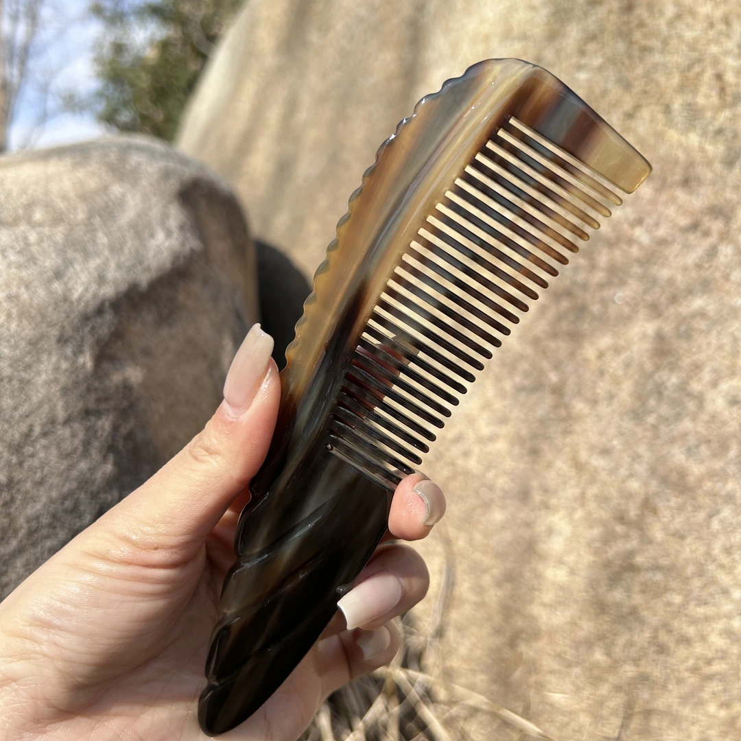 精品黑花牦牛角角尖梳  18cm左右长度 送人自用
