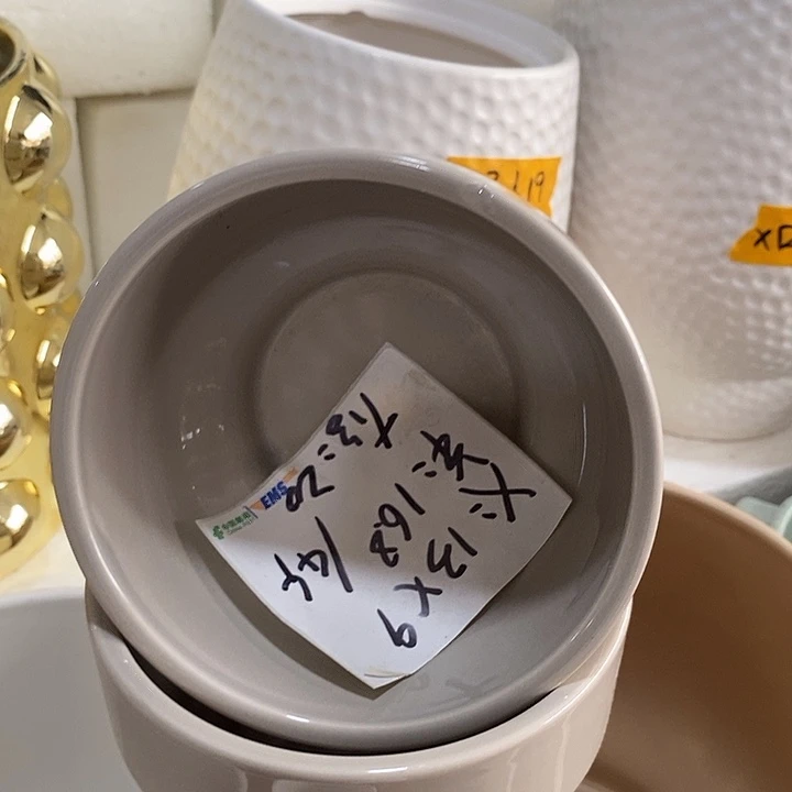 摆件陶盆有孔 瑕疵介意勿拍