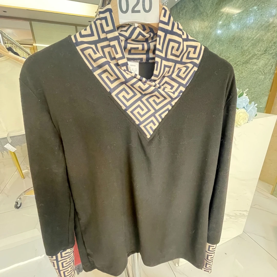 休闲款百搭深绿色上衣35