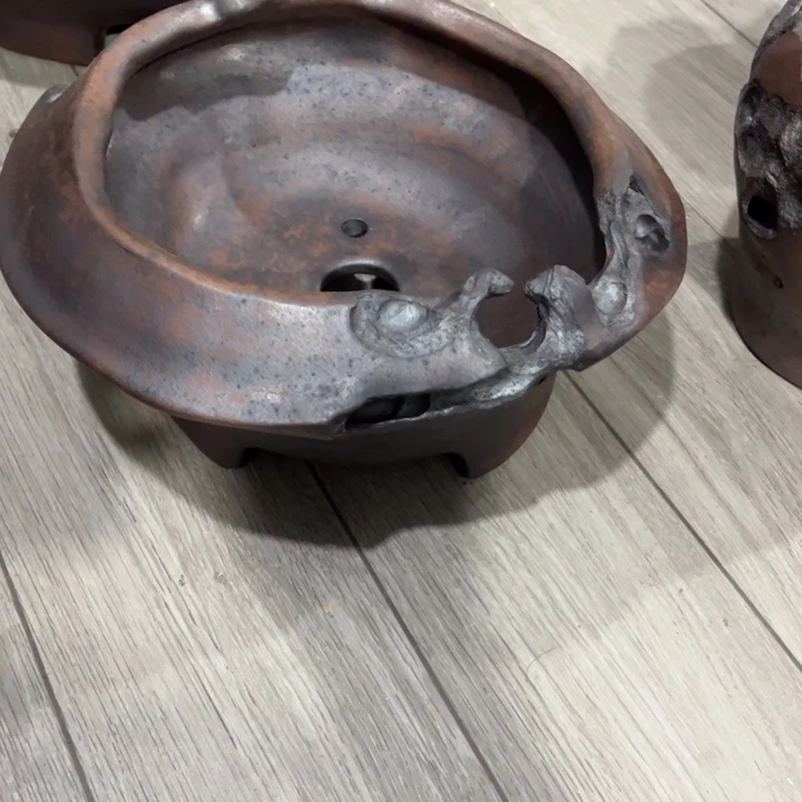 叶***李紫砂花盆宜兴紫砂工艺厂。