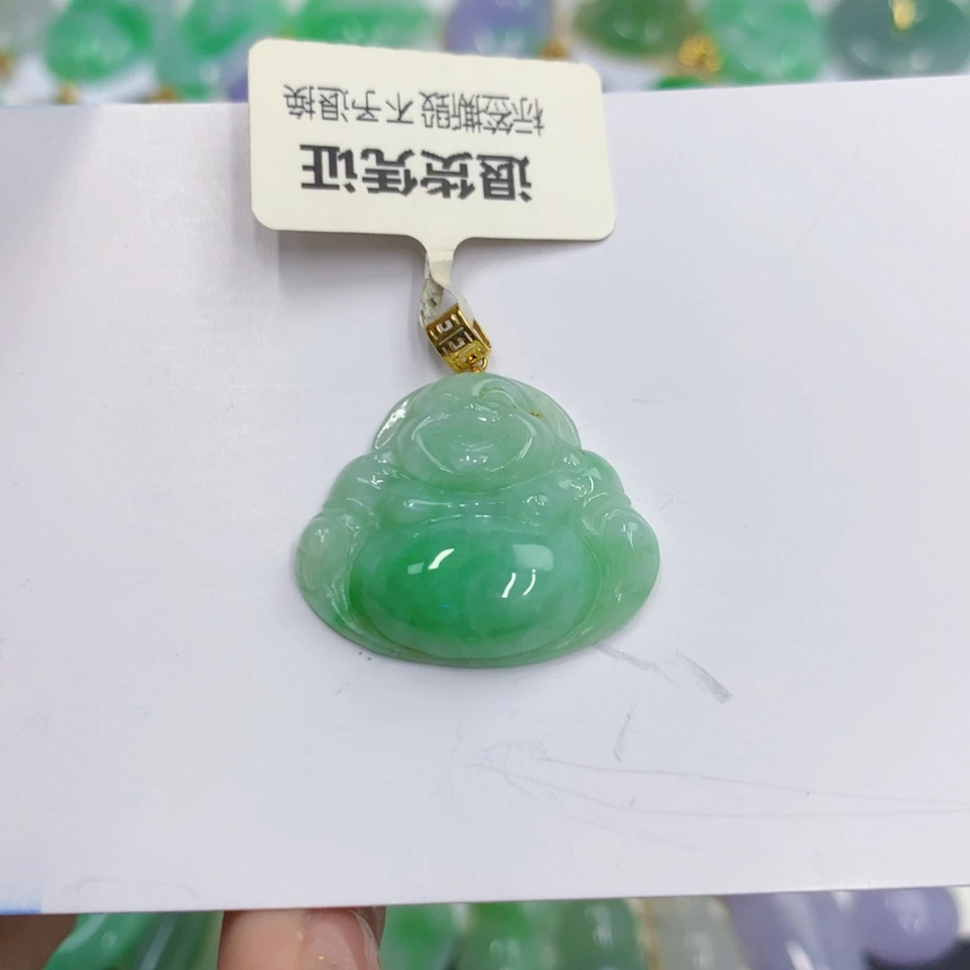 颈饰18K金镶嵌翡翠翡翠