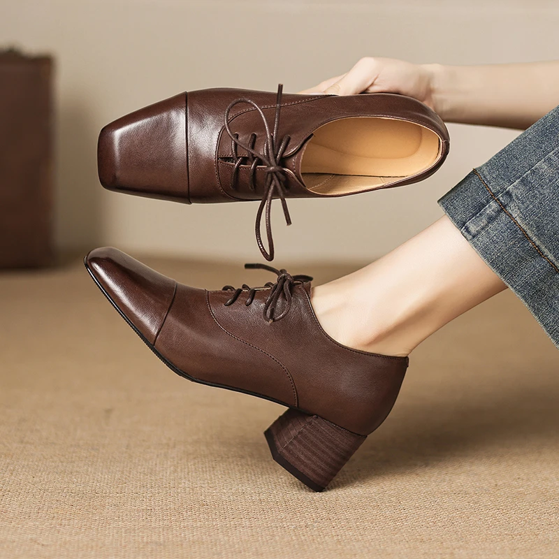 跟5.5cm/头层羊皮/新款系带单鞋百搭全皮软底软面粗跟方头鞋KL981