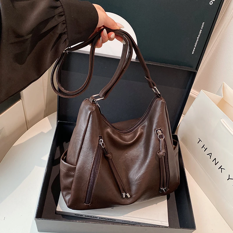 新款时尚百搭潮流女包单肩斜挎包6256咖色