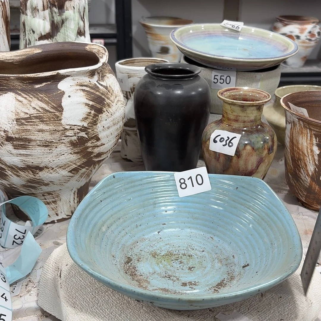 摆件高6，口21，瑕疵处理无孔810