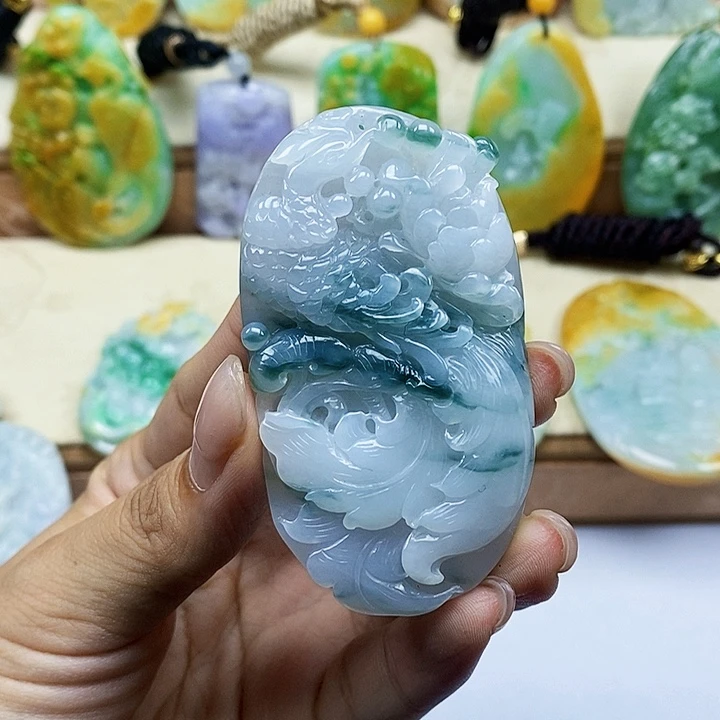 颈饰未镶嵌翡翠翡翠
