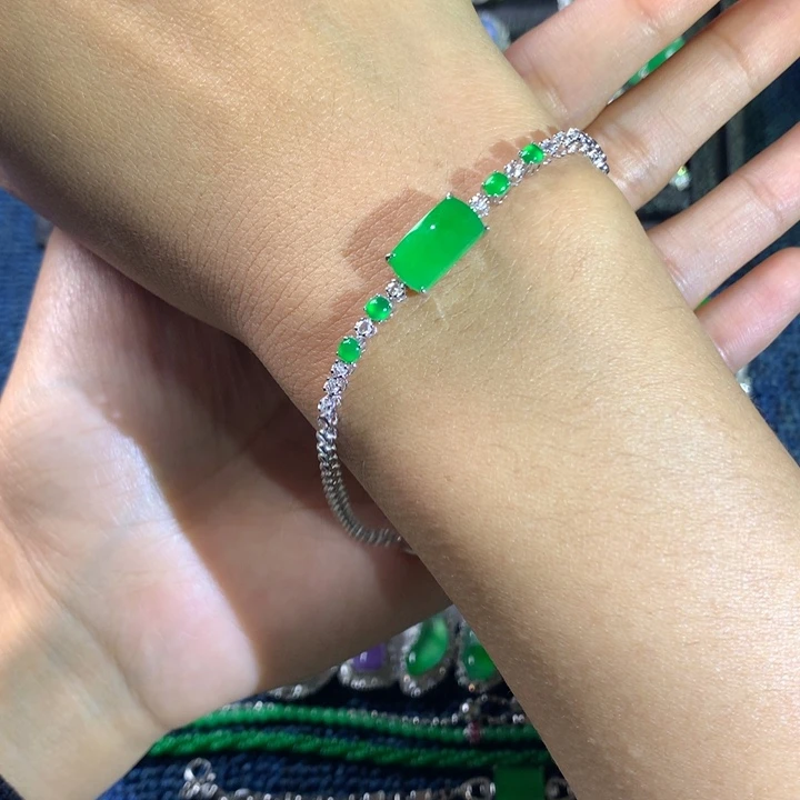 翡翠18K金镶嵌手链马鞍手链