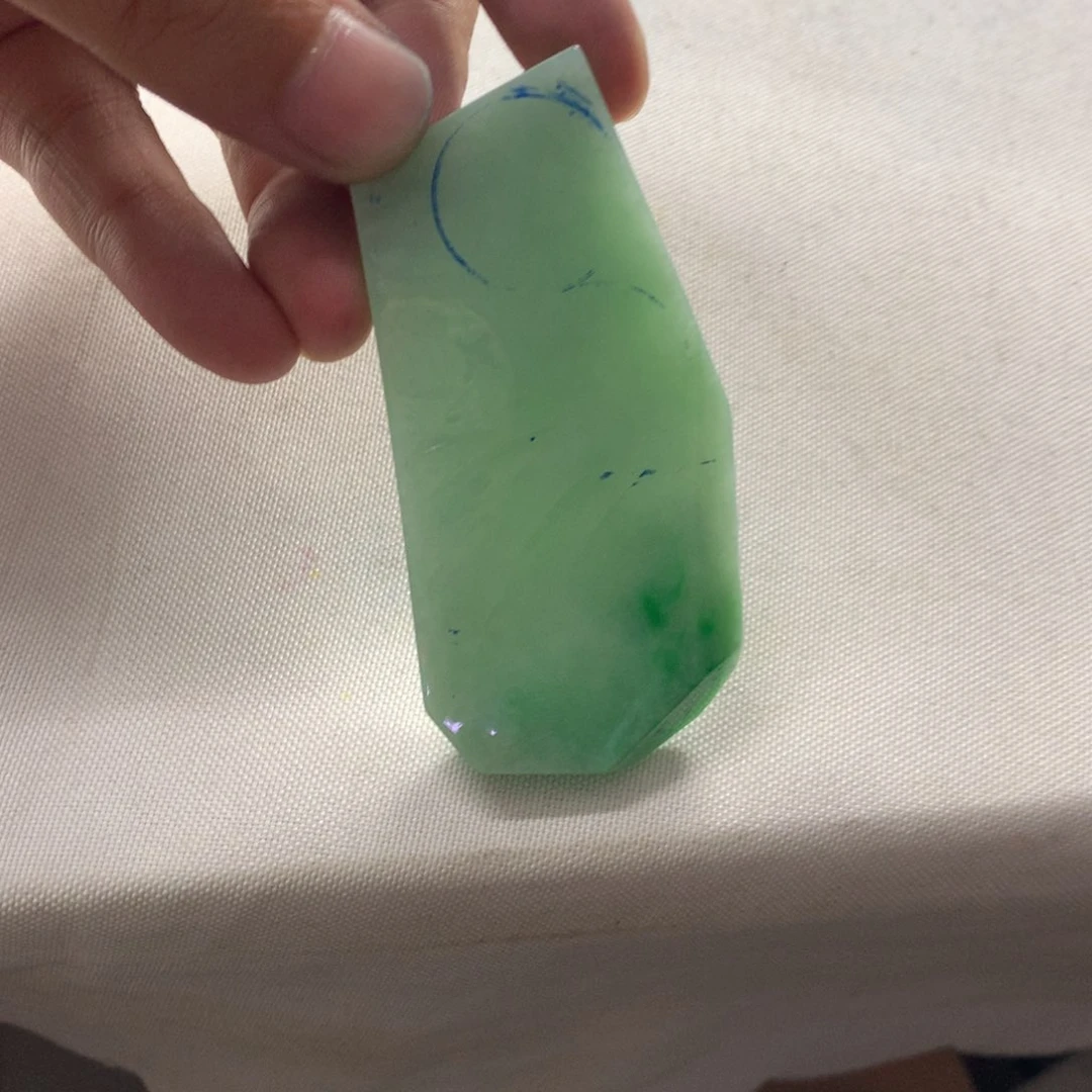 定制翡翠未镶嵌杨*浩翡翠