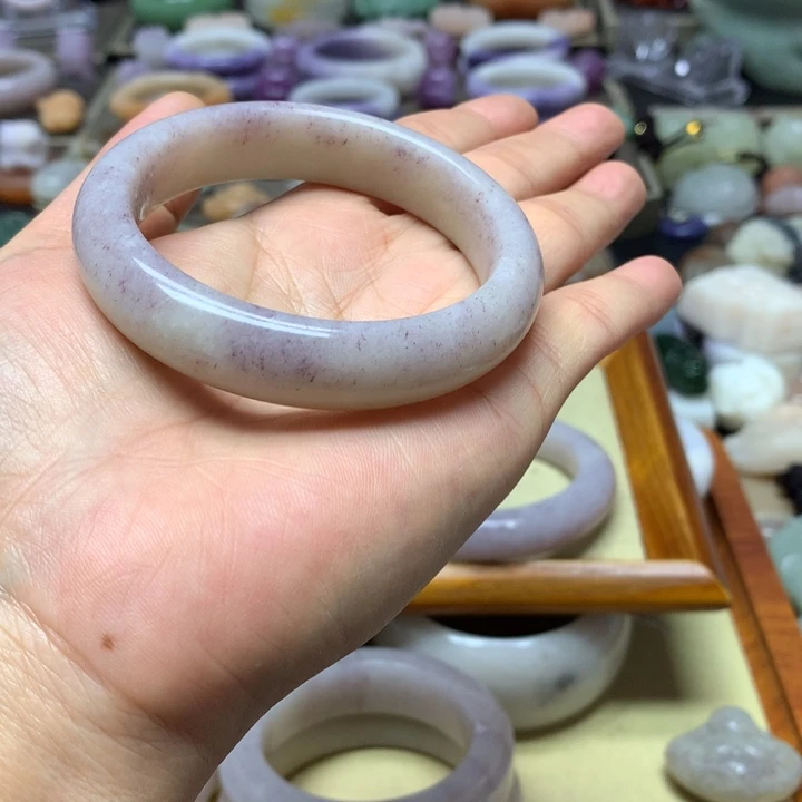 星***回石英岩玉未镶嵌紫玉55微微