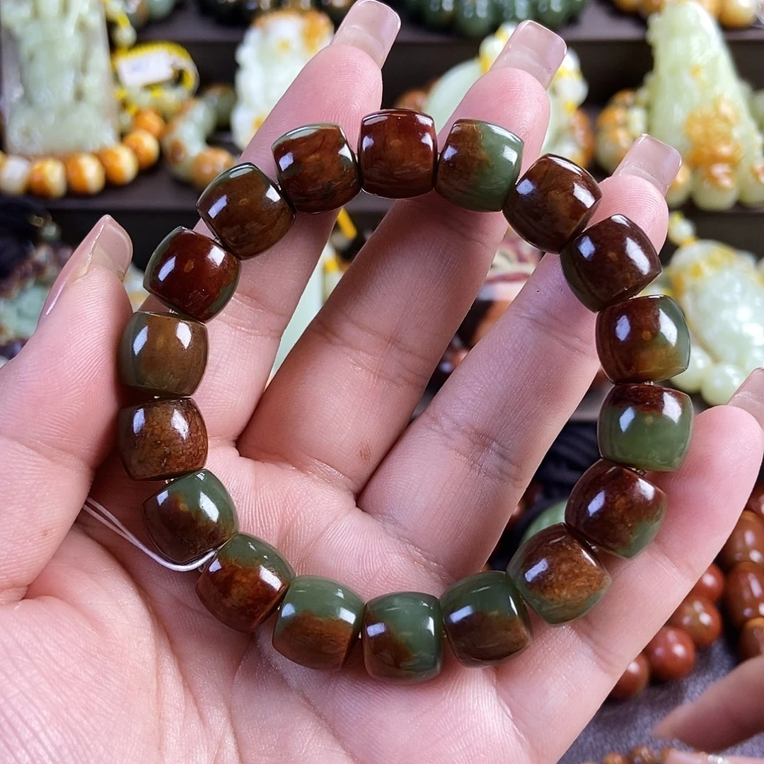 透闪石质玉未镶嵌手串