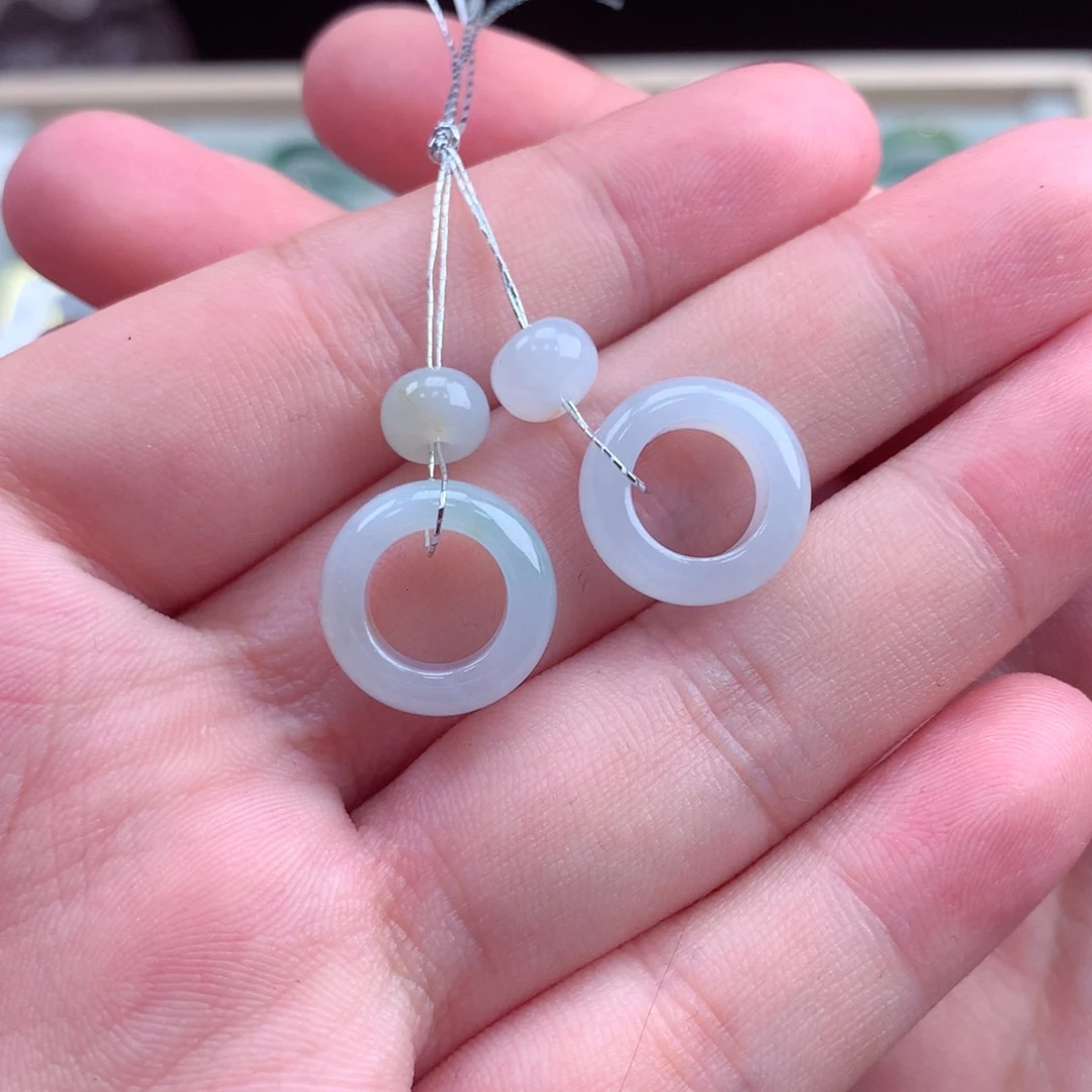 翡翠未镶嵌耳饰天然