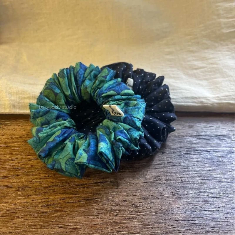 百褶布艺简约高颜值百搭布艺中号日常头花丸子头马尾发圈发绳女