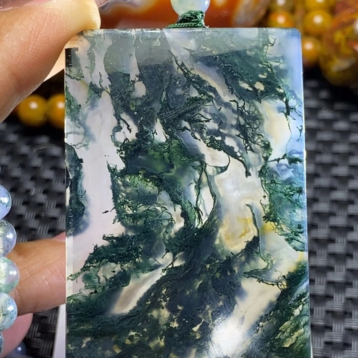玛瑙/玉髓颈饰未镶嵌薛*