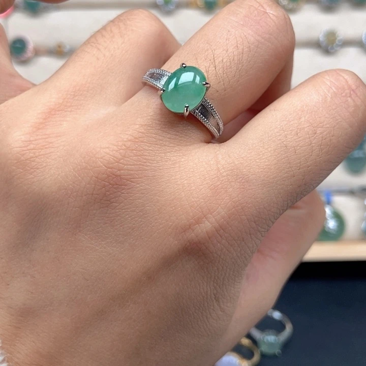 翡翠未镶嵌戒指戒指