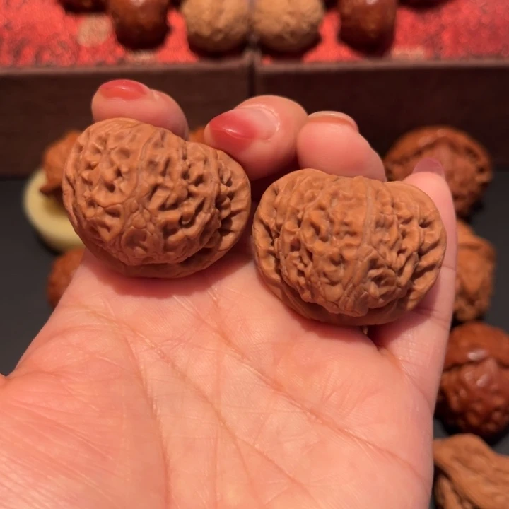 博***仔文玩核桃吊坠玉玺宫灯