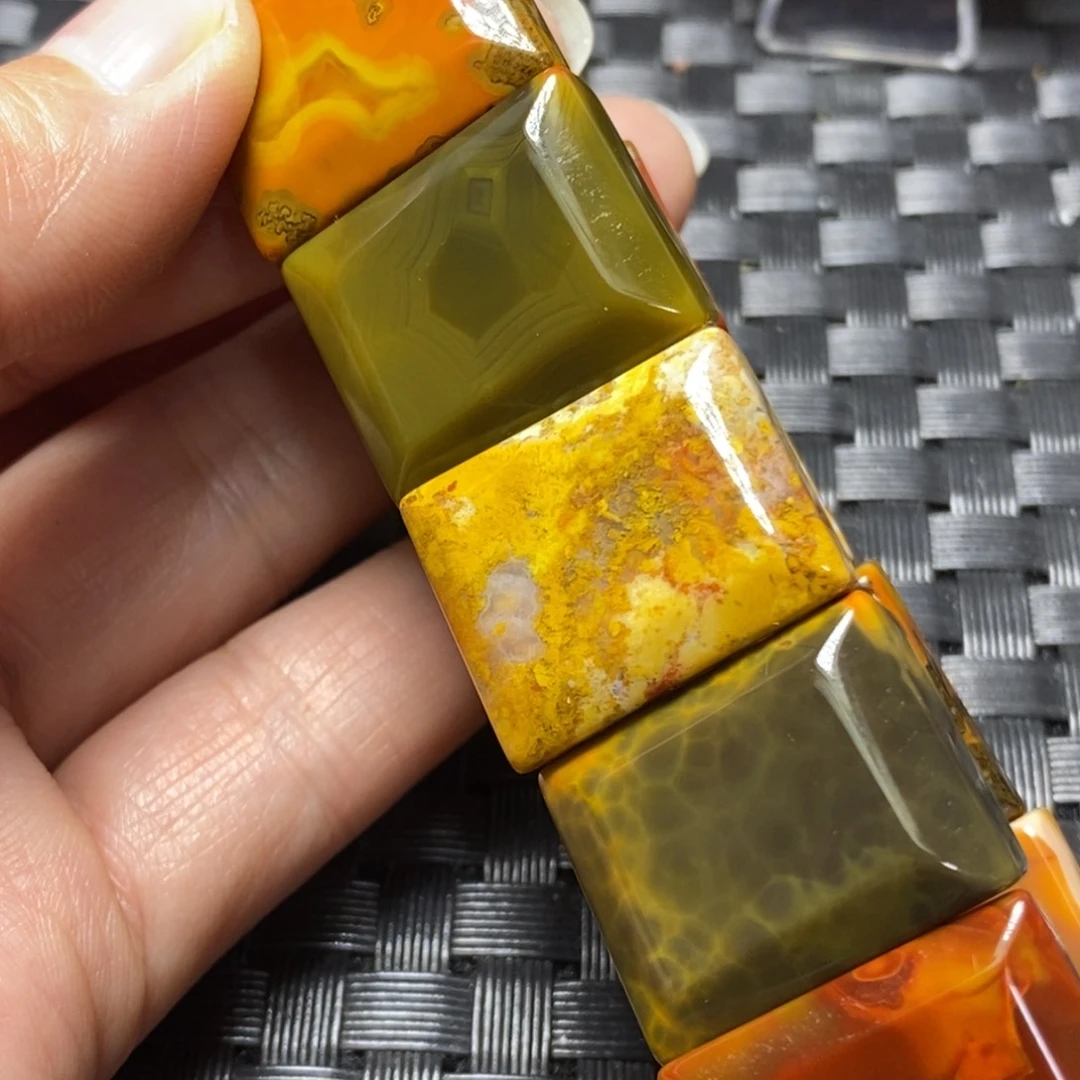 玛瑙/玉髓颈饰未镶嵌h****情