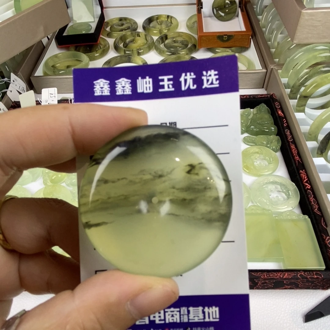 未镶嵌蛇纹石玉颈饰