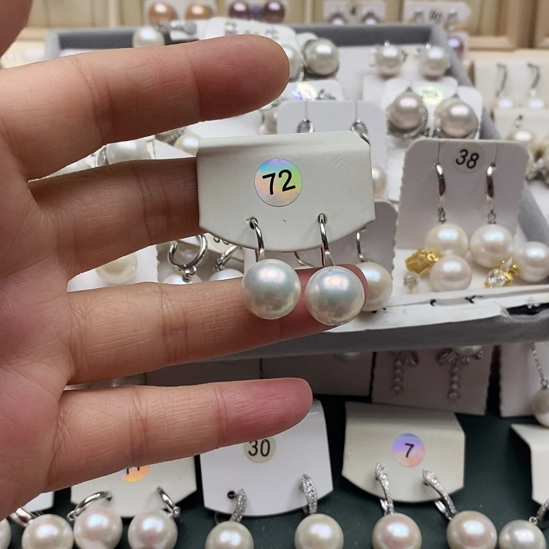 小***爱淡水珍珠银S925镶嵌颈饰