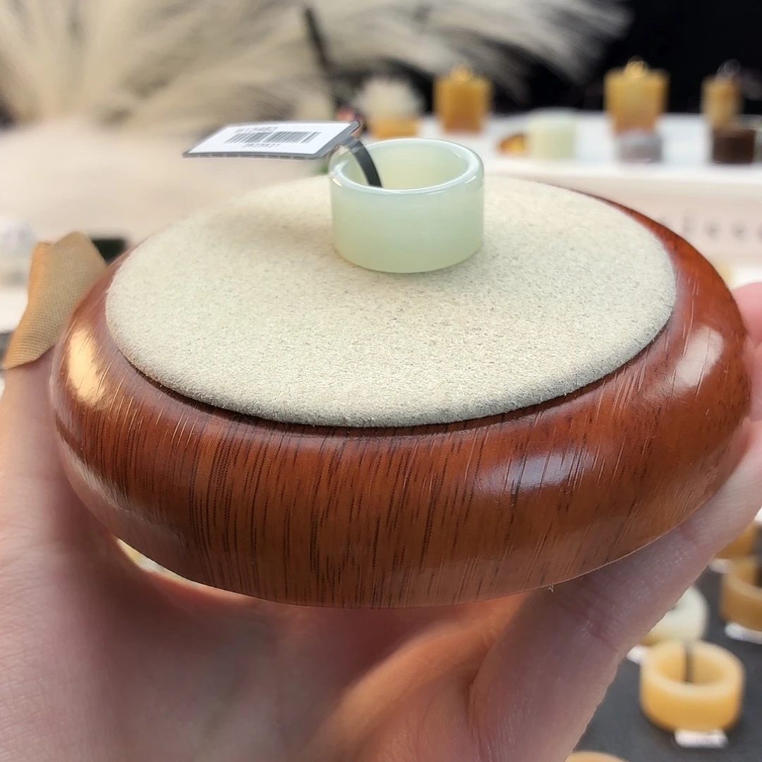 和田玉未镶嵌戒指浅水圆切16.24mmj77