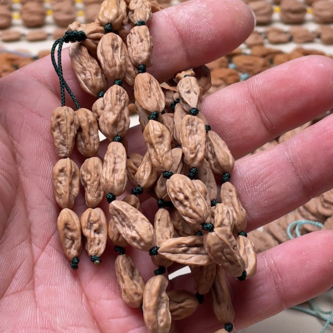 小***贝文玩核桃吊坠蛤蟆异形