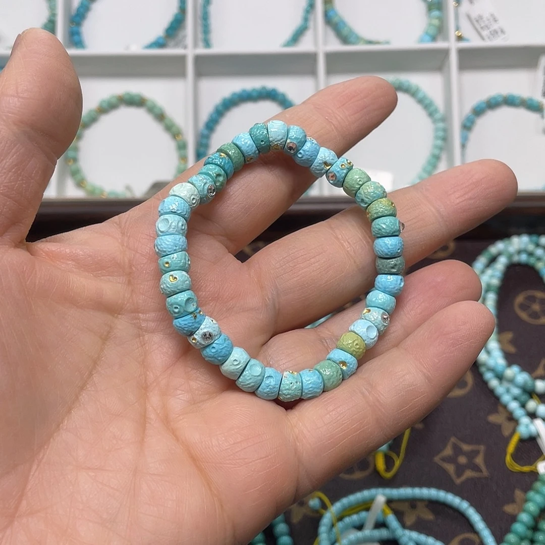 绿松石未镶嵌珠宝奇石013