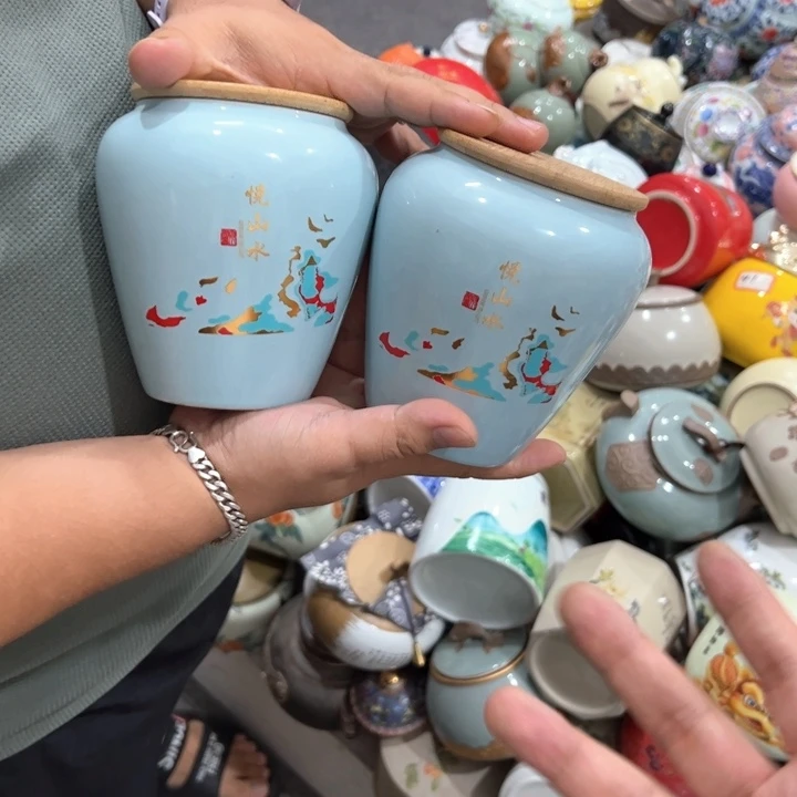 瑕疵福利品陶瓷茶叶罐介意勿拍