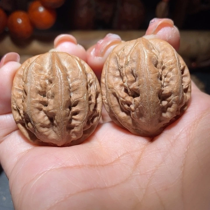 把件文玩核桃东北楸子小雪52