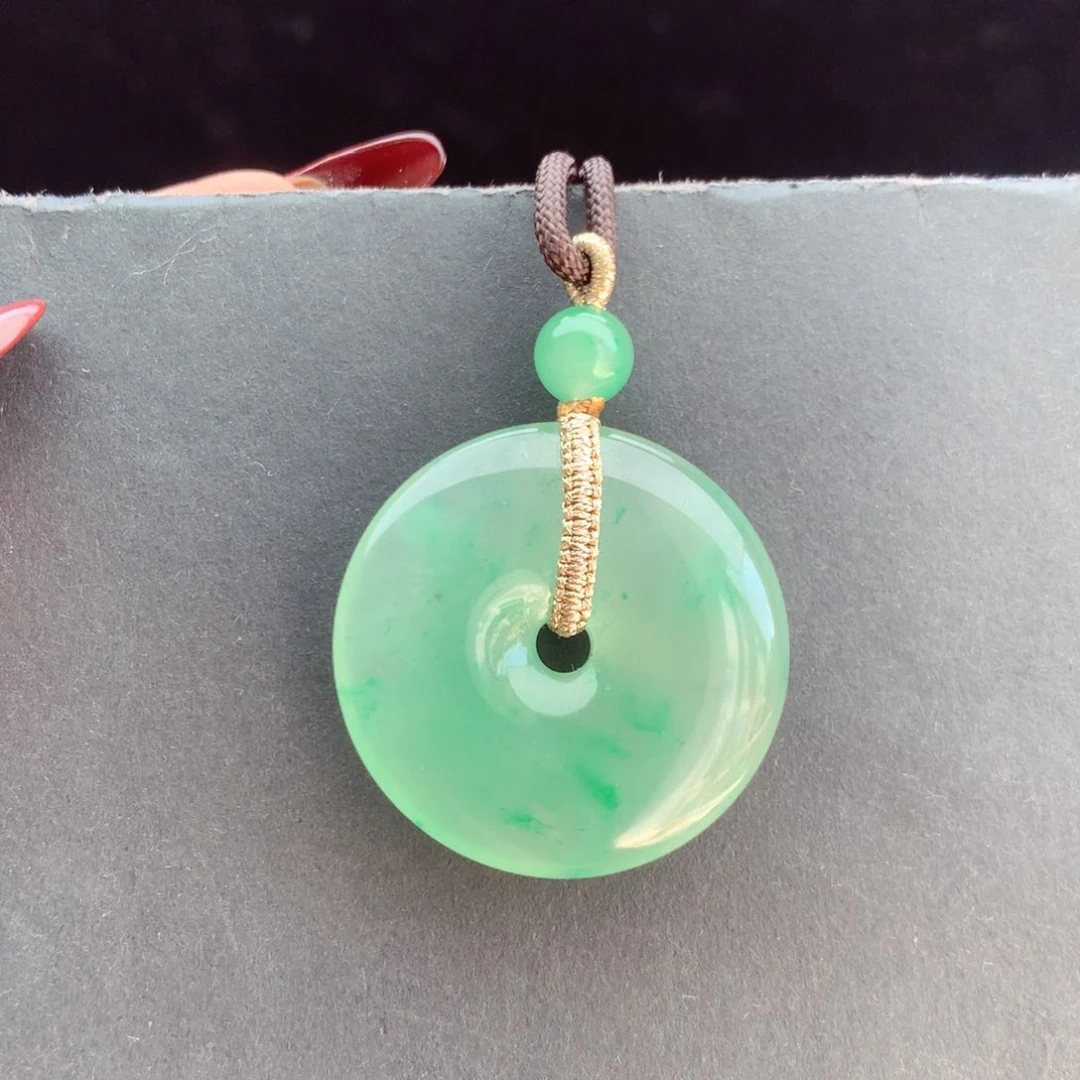 石英质玉吊坠(不含链)未镶嵌