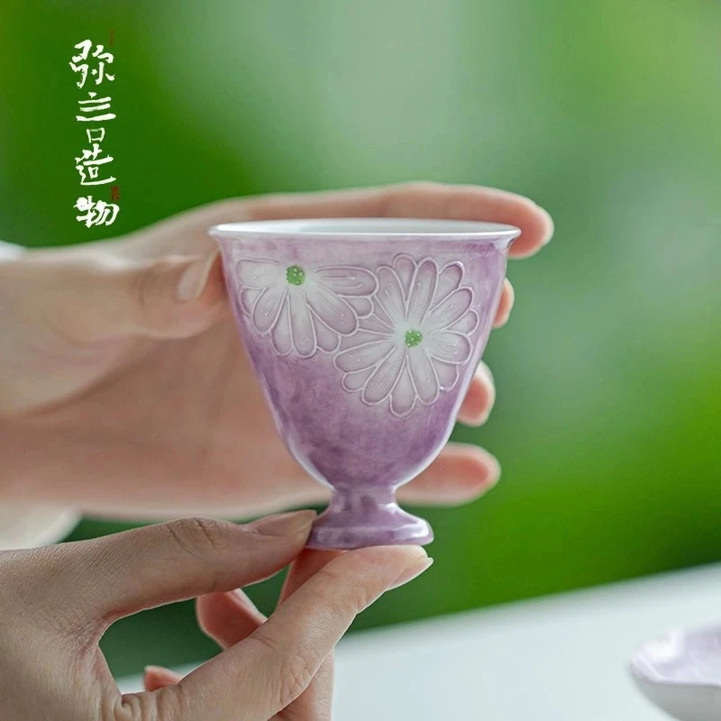 豆蔻紫手工釉下彩有田烧手绘雏菊薄胎大号主人高脚杯花瓣杯