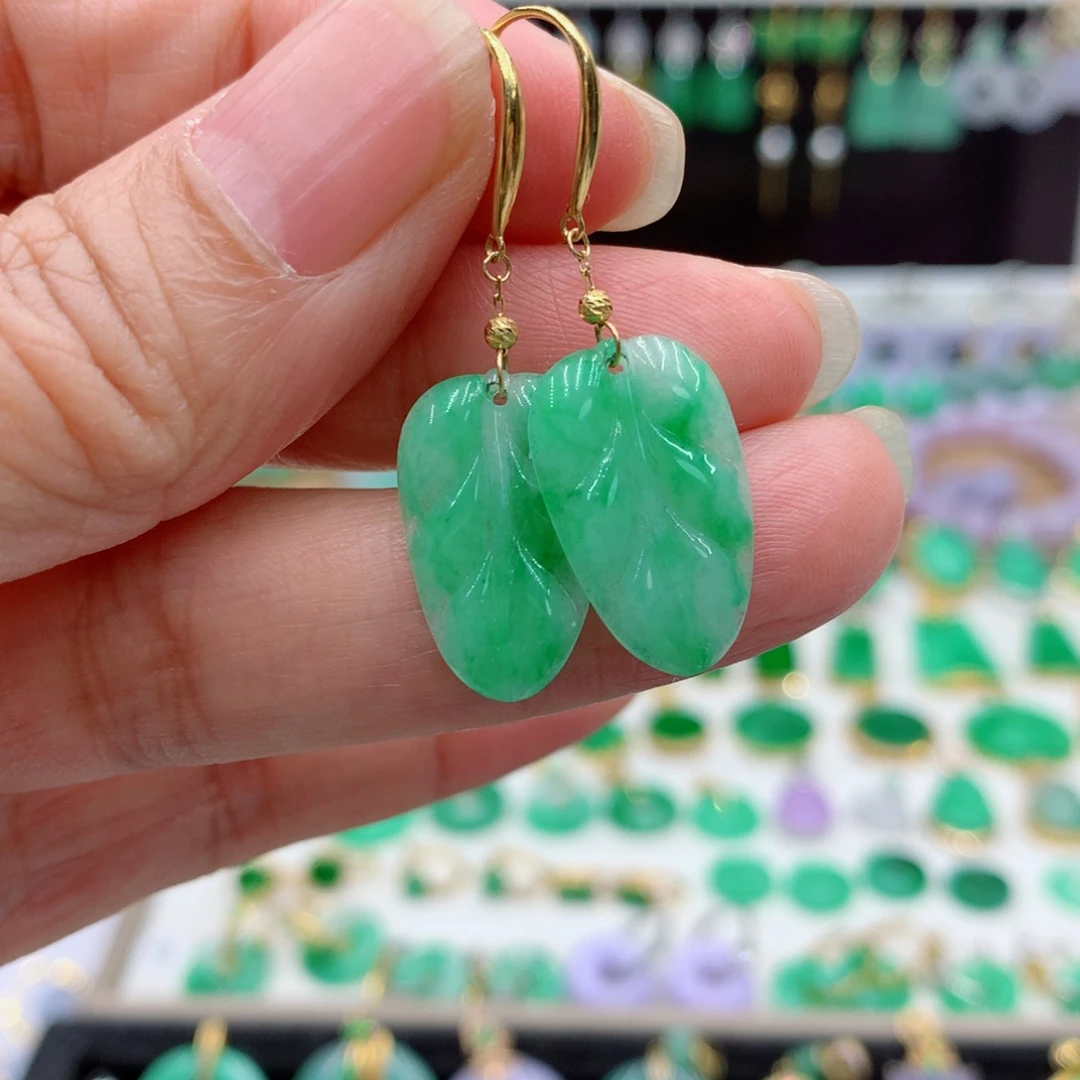 翡翠18K金镶嵌耳饰