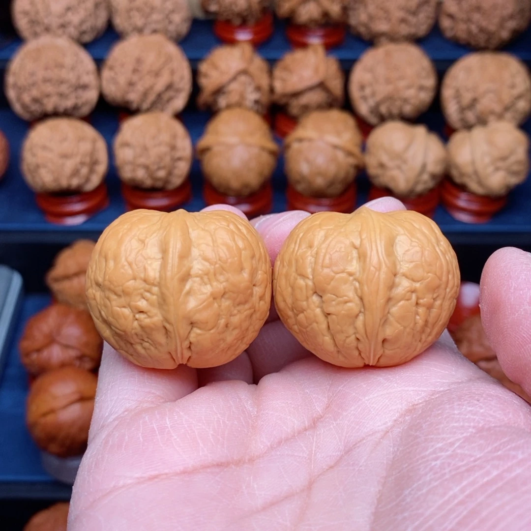 把件文玩核桃手捻野生精品天启元宝