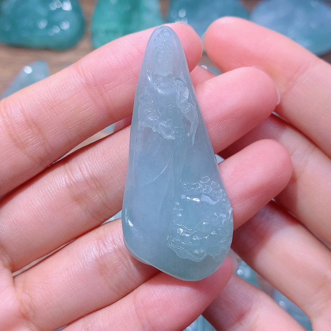 颈饰未镶嵌翡翠文殊