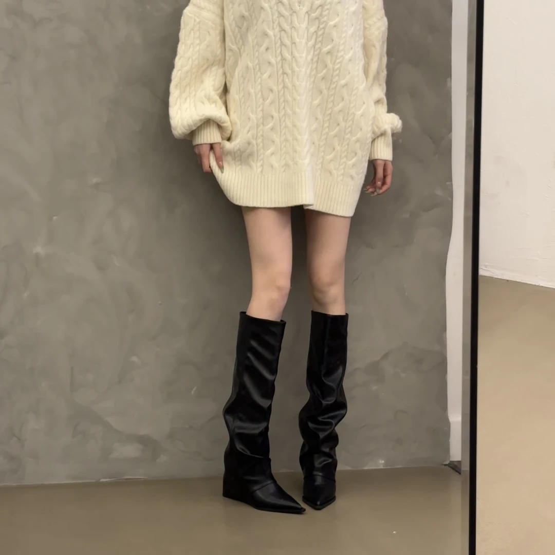 2025秋冬坡跟时装靴百搭款皮面褶皱堆堆靴尖头秋冬长靴外穿裤管靴