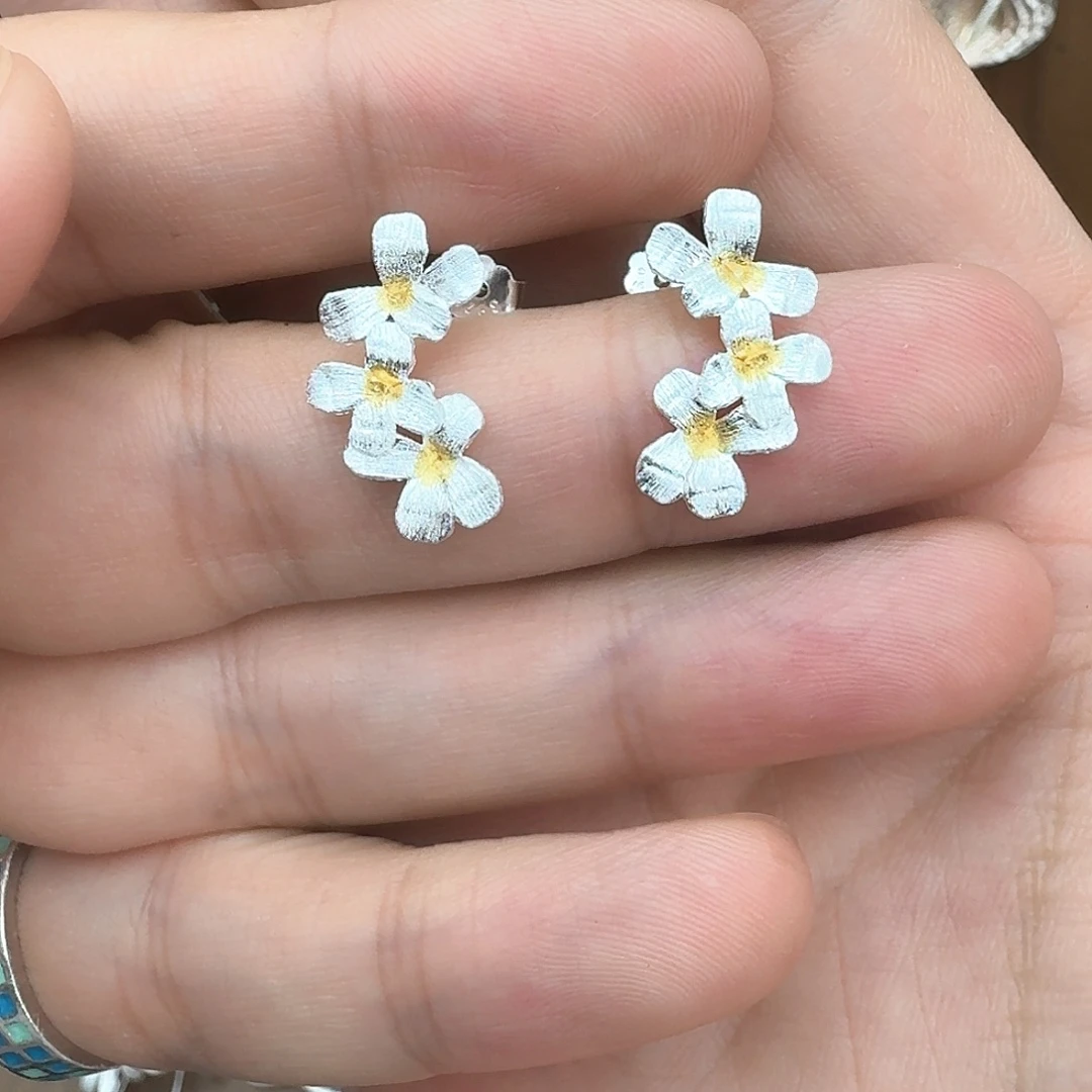 足银羽毛三朵花耳钉