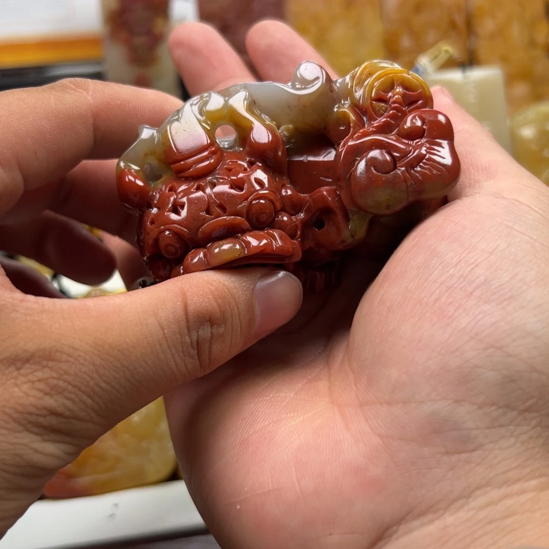 石英质玉（黄龙玉）未镶嵌多样性发货，发其一