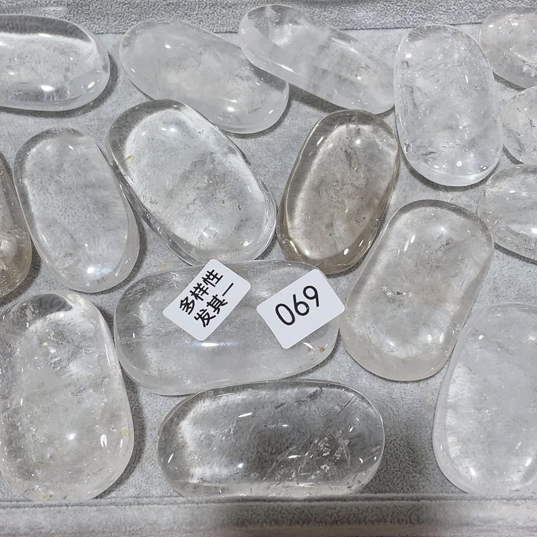 水晶摆件……未镶嵌