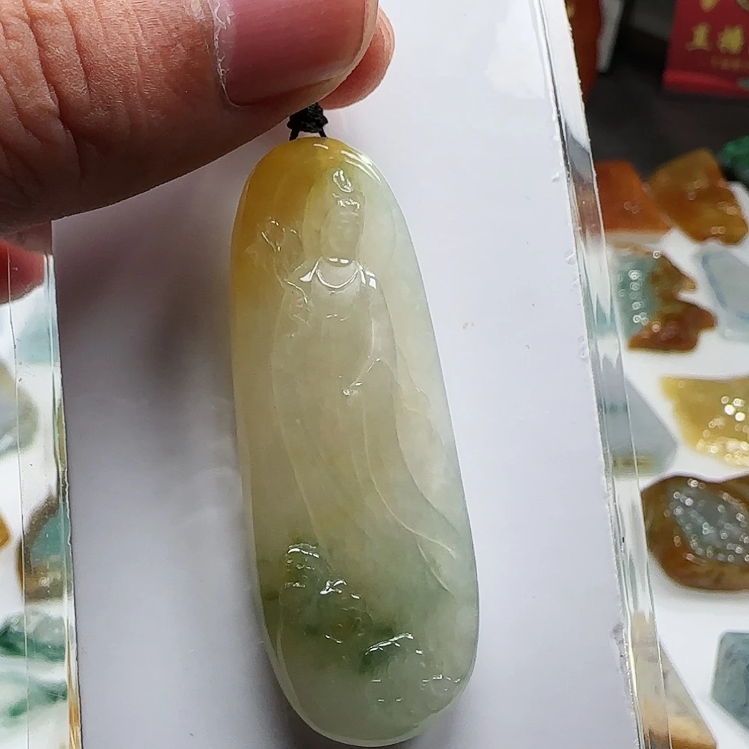 定制翡翠未镶嵌翡翠