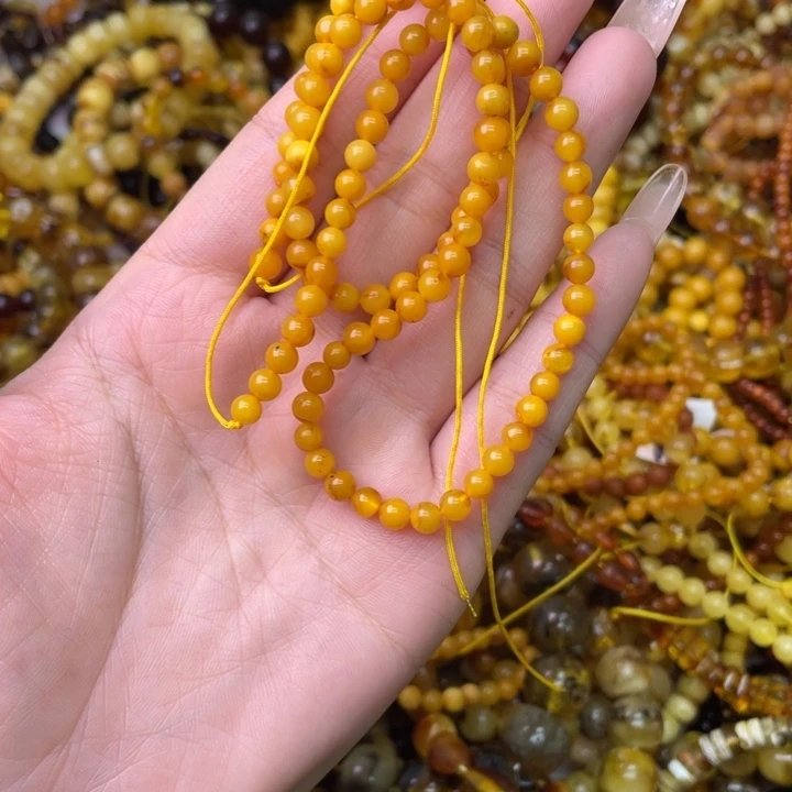 瓜***鹰非金属意臻天然珠宝手串