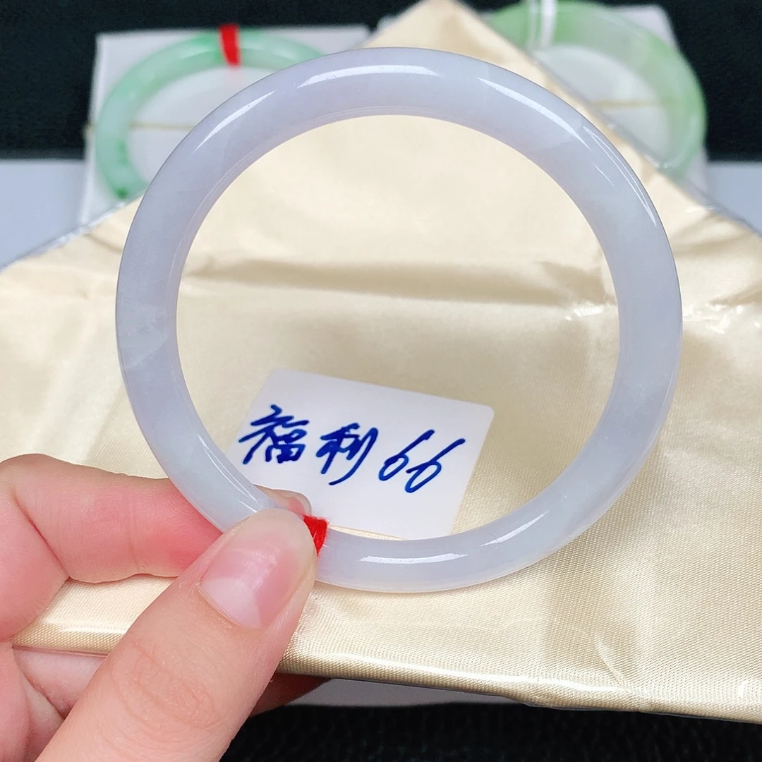 翡翠未镶嵌手镯（圆镯）美人条57