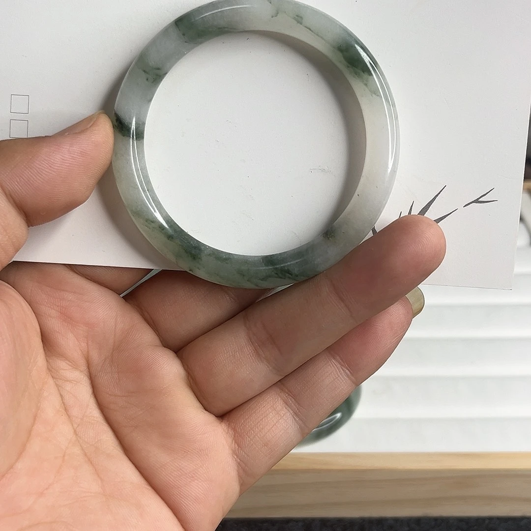 未镶嵌手镯石英质玉9001