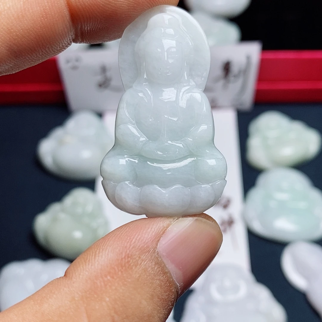 翡翠未镶嵌颈饰/1399