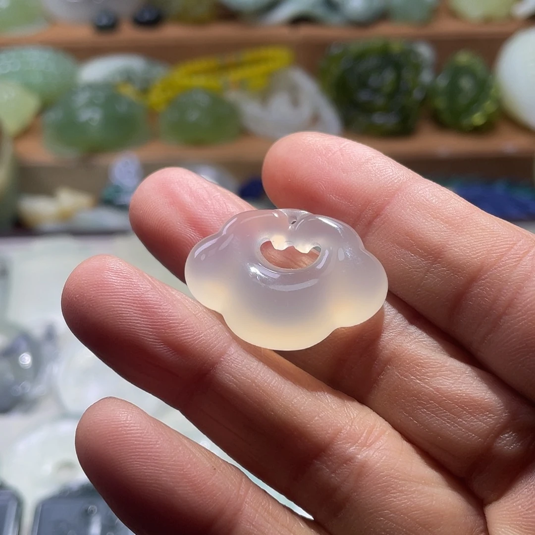 蛇纹石玉未镶嵌珠宝奇石