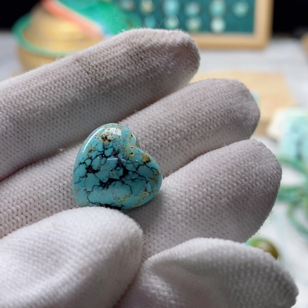 绿松石颈饰未镶嵌芸****