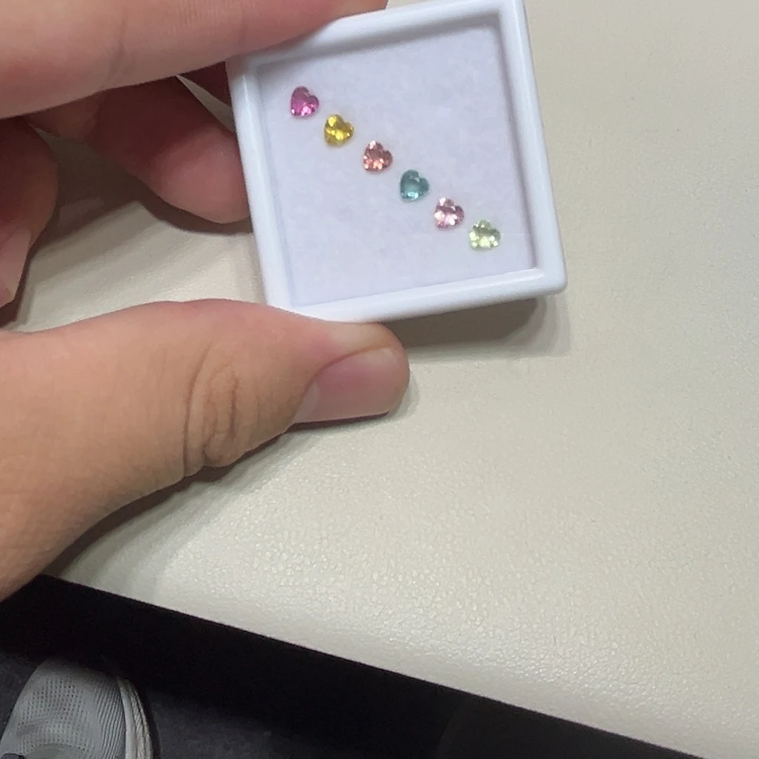 碧玺裸石未镶嵌裸石6粒