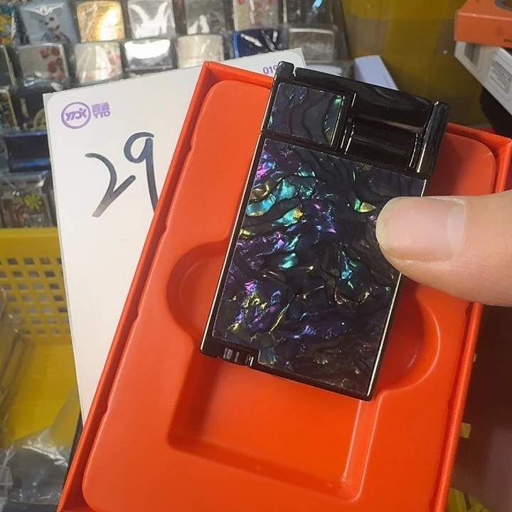 焦点超薄直冲打火机