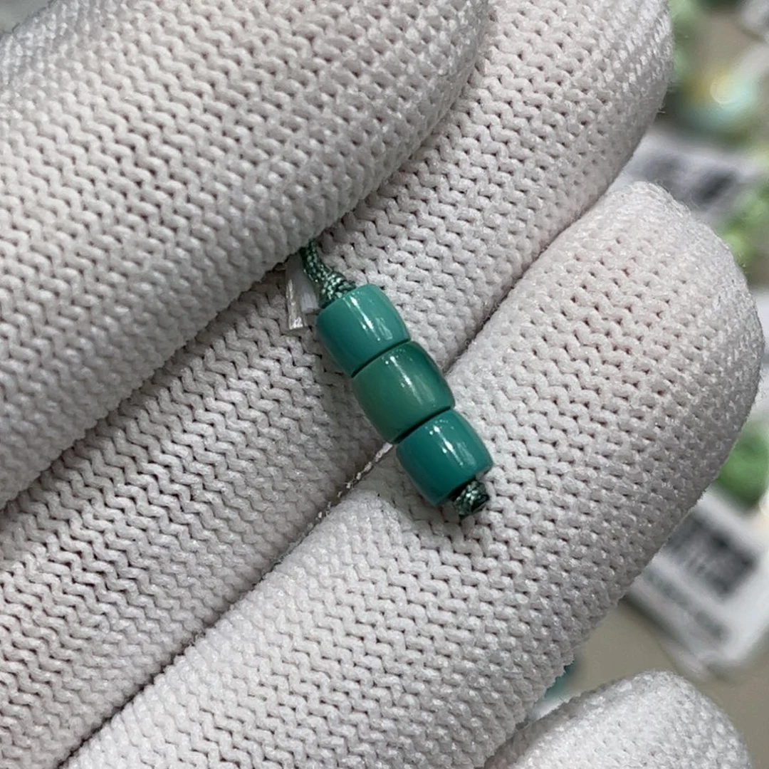 未镶嵌绿松石珠宝奇石玉化直切