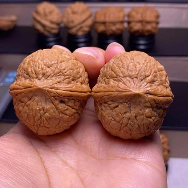 把件文玩核桃粗筋蟒纹虎头28