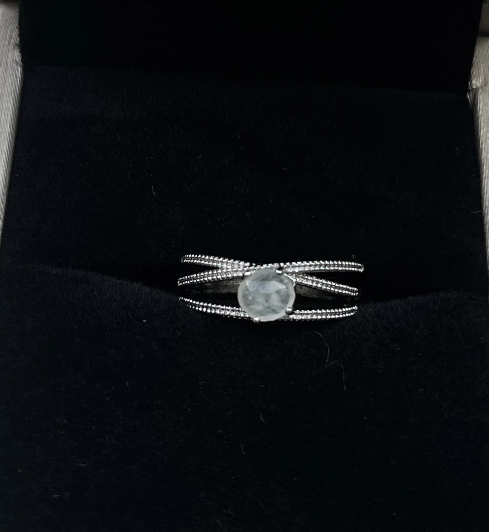 【缅甸手镯日记】缅甸手镯日记白冰蛋面戒指